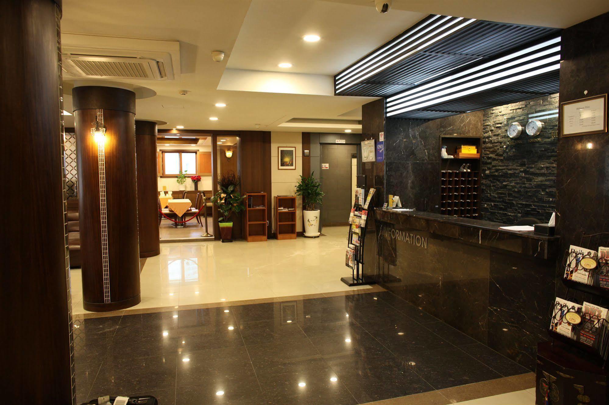 Hill House Seoul Myeongdong Hotel Exterior foto